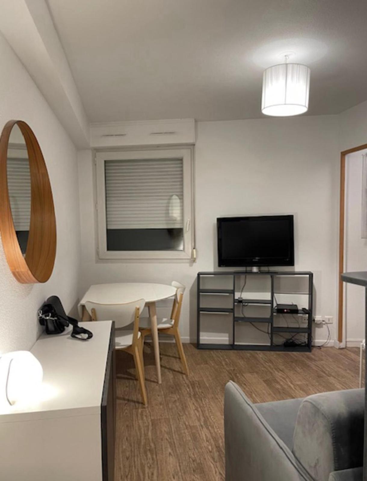Cosy Studio 16M2 Lyon Exterior photo